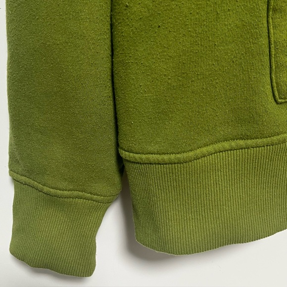 Amazon Essentials Classic-Fit Long-Sleeve open V-neck Fleece Hooded Sweatshirt - Picture 6 of 9